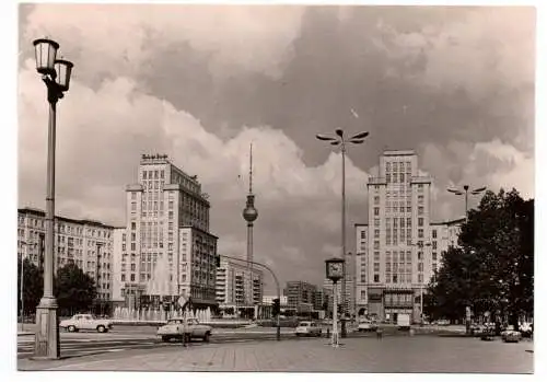 Foto Ak Berlin Strausberger Platz 1973
