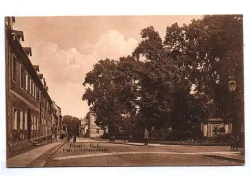 Ak Niesky Oberlausitz Platz und Horkaer Strasse