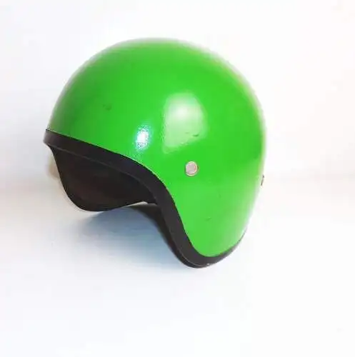 DDR Halbschale Helm Grün Mopedhelm Größe 56 Sturzhelm Oldtimer Vintage