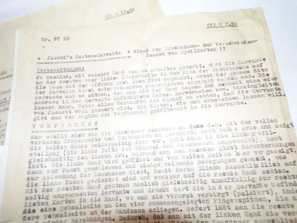 Koffer voll Zauber Utensilien Magie DDR Heja Zauberkunst 10