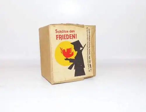 Packung Streichhölzer DDR Zündholzfabrik Coswig Anhalt 10er OVP Frieden Vietnam