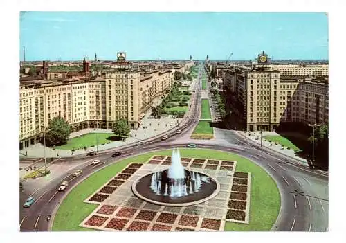 Foto Ak Berlin Blick vom Strausberger Platz zur Karl Marx Allee 1969