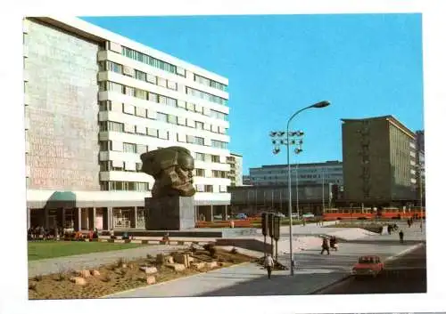 Foto Ak Karl Marx Allee mit Monument 1973