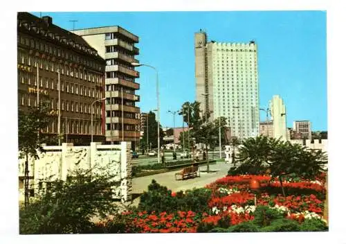 Foto Karl Marx Allee mit Interhotel Kongreß Chemnitz 1974