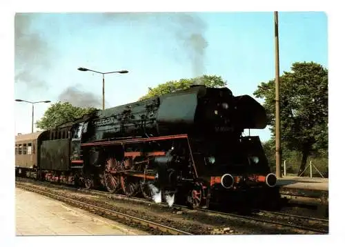 Foto Ak Dampflok Ostseebezirk Lok BR 01.5 Hauptbahnhof Stralsund 1979