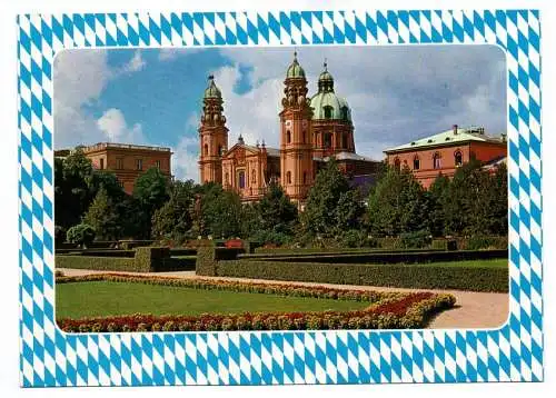 Ak München Hofgarten mit Theatinerkirche