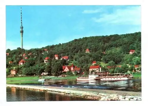 Foto Ak Dresden Wachwitz Elbansicht mit Weißer Flotte und Fernsehturm