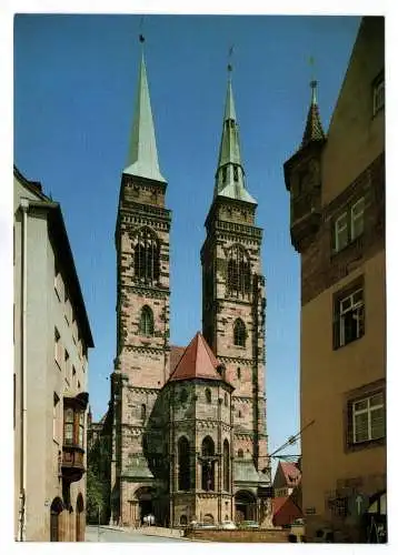 Foto Ak Nürnberg Blick vom Weinmarkt auf St. Sebalduskirche