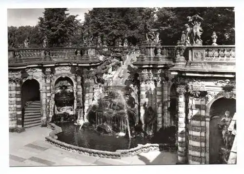 Foto Ak Der Zwinger 1984 Das Nymphenbad Dresden