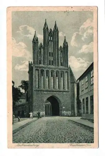 Ak Neubrandenburg Friedländer Tor 1921