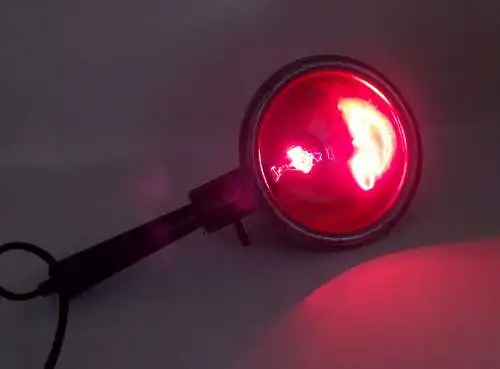 Handlampe Wärmelampe Wärmestrahler Rotlicht PGH Elektro Medizin 1950er