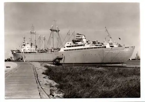 Foto Ak Rostock Schmarl Traditionsschiff Typ Frieden 1976