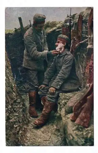 Ak Soldaten beim Rasieren im Schützengraben 1 Wk 1917 Feldpost