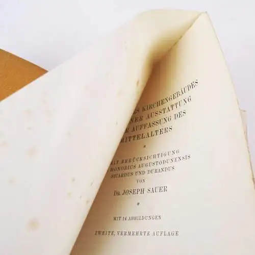 Symbolik des Kirchengebäudes und seiner Ausstattung Joseph Sauer 1924