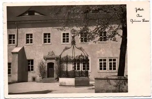 Foto Ak Zittau in Sachsen der Grüne Born am Stadtmuseum 1939