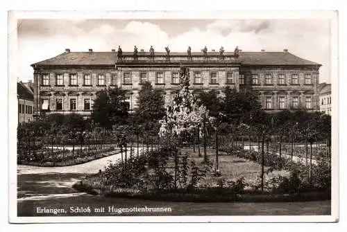 Foto Ak Erlangen Schloß mit Hugenottenbrunnen 1937