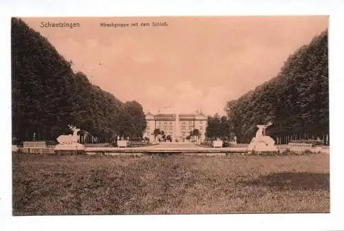 Ak Schwetzingen Hirschgruppe mit dem Schloß 1914