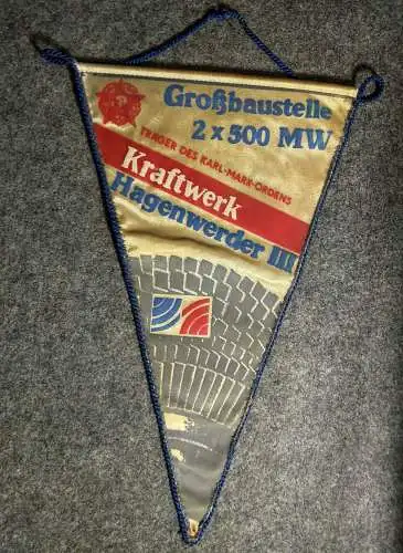 Wimpel Großbaustelle Träger des Karl Marx Ordens Kraftwerk Hagenwerder III