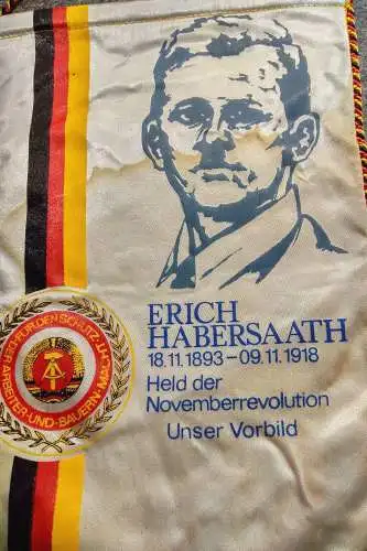 Wimpel Original Erich Habersaath Held der Novemberrevolution Unser Vorbild DDR