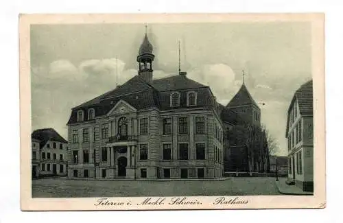 Ak Teterow i. Meckl. Schweiz. Rathaus DR 1933