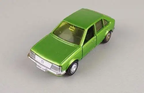 Gama Mini Opel Kadett Limousine 5 Türig grün Vintage