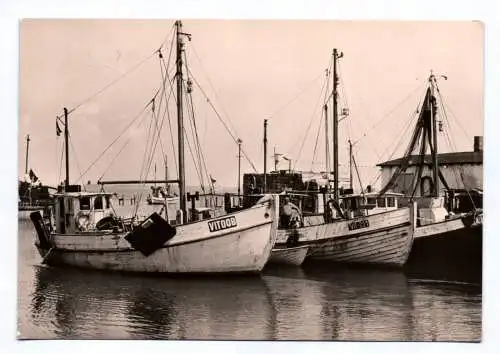 Foto Ak Insel Hiddensee Hafen in Vitte 1981 Boote