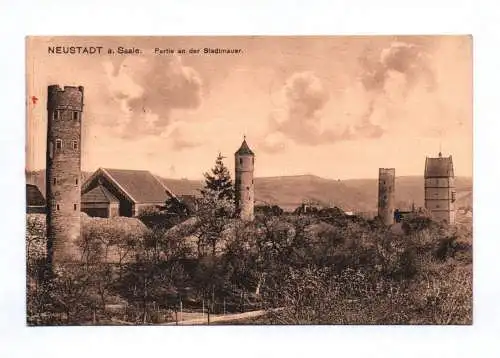 Ak Neustadt an der Saale Partie an der Stadtmauer
