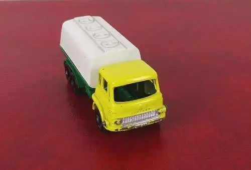 Lesney Petrol Tanker No 25 Matchbox Series 