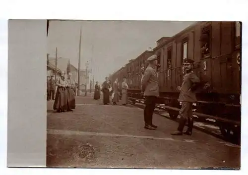 Foto Ak Soldaten Eisenbahn Wagon 1 Wk