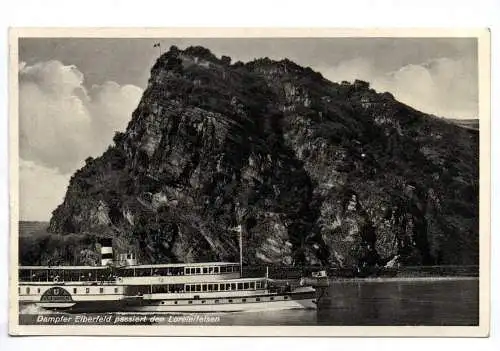 Ak Dampfer Elberfeld passiert den Loreleifelsen Rhein Raddampfer