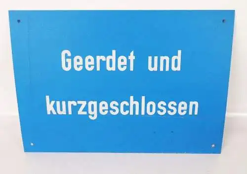 Schild Geerdet und kurzgeschlossen Kunststoff DDR blau