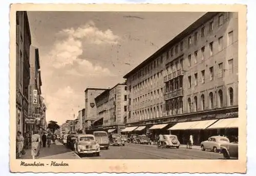 Ak Mannheim Planken 1956 Menschen Autos an der Straße