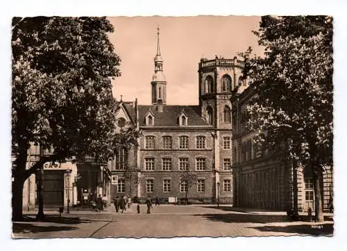 Foto Ak Görlitz Klosterplatz mit Oberschule und Sternwarte 1960