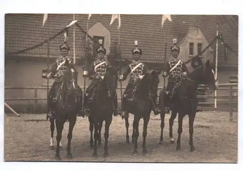 Foto Ak Husare zu Pferde 1 Wk Erfurt Thüringen