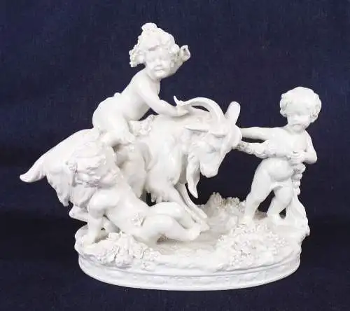 Scheibe Alsbach Porzellanfigur Putto Ziegenbock Wein Bachus 