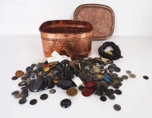 Blechdose mit Knöpfen Konvolut vintage buttons 