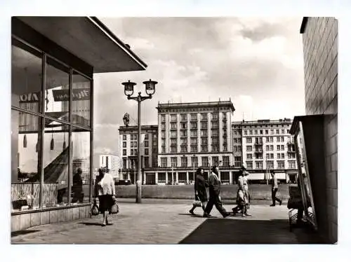 Foto Ak Magdeburg Blick auf die Wilhelm Pieck Allee 1965