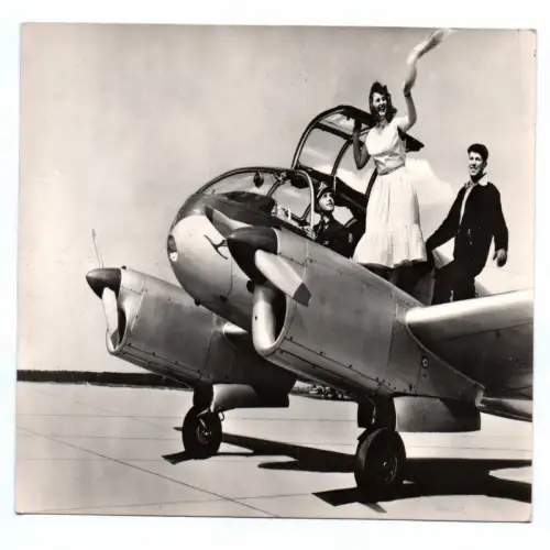Ak Lufttaxi Super Aero 45 S Reiseflugzeug und Rundflugmaschine Lufthansa 1957