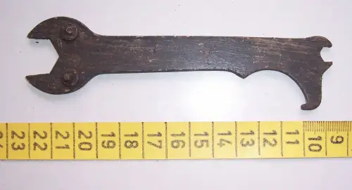 Alter Spezial Maulschlüssel Multifunktionsschlüssel vor 1945 Oldtimer 