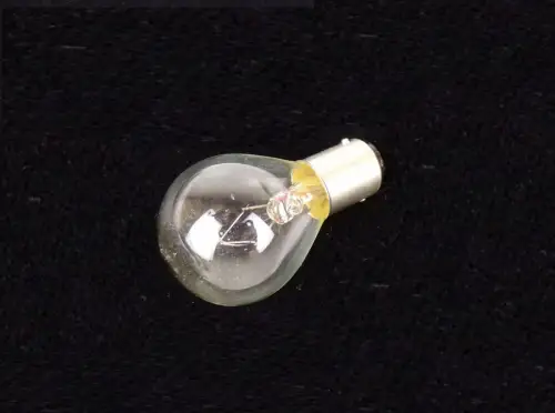 Alte Narva 24 V 40 W Kfz Oldtimer Scheinwerfer Glühlampe Birne Leuchtmittel