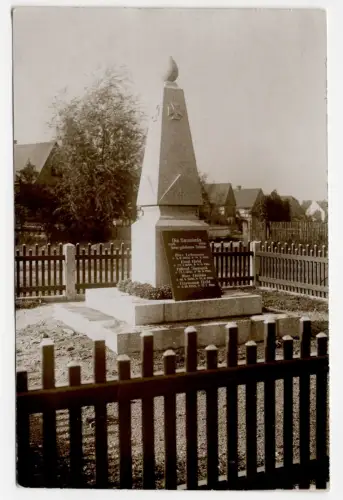 Foto Ak Singwitz Bautzen Gnaschwitz Kriegerdenkmal 1921