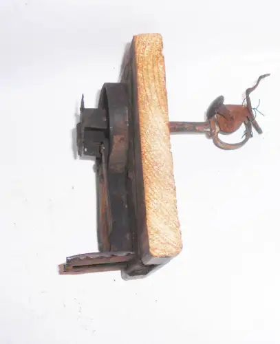 Handgeschmiedetes Türschloss mit Hohlschlüssel vor 1900 Schlüssel Schloss 