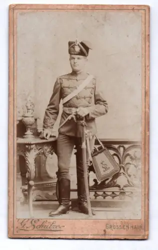 CDV Foto Husar Uniform Säbel Tasche um 1900 Grossenhain Sachsen