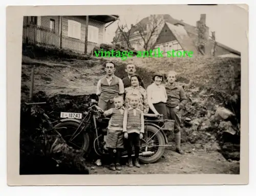 Foto FN Motorrad Oldtimer Familie um 1930