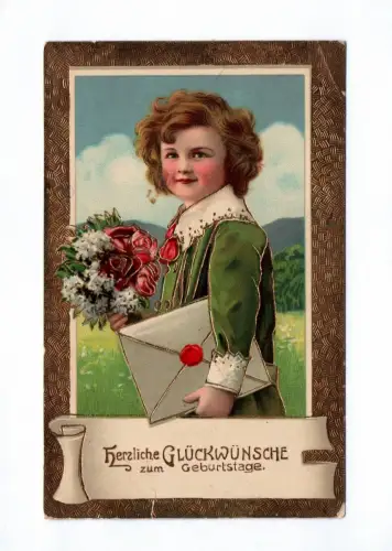Künstler Ak goldgeprägt Junge mit Brief und Blumen 1912 Glückwünsche Geburtstage