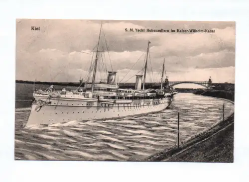Ak Kiel S.M. Yacht Hohenzollern im Kaiser Wilhelm Kanal
