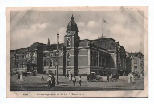 Ak Kiel Bahnhofsgebäude von der Wasserseite