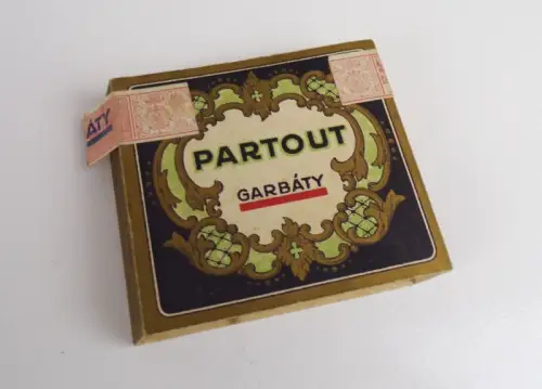 Alte Partout Garbarty Pappdose Zigarettendose Pappschachtel um 1910