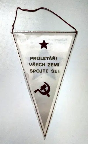 Wimpel Muzeum Revolucnich Tradic Proletari Vsech Zemi Spojte Se !