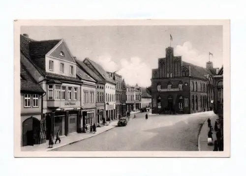 Ak Parchim Ernst Thälmann Platz mit Rathaus 1961